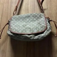 russet ショルダーバッグ モノグラム柄 ブラウン