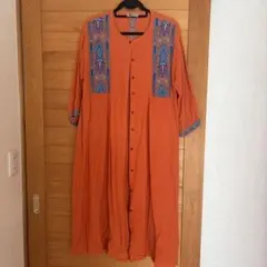 surya 刺繍入り ロングシャツ オレンジのサムネイル