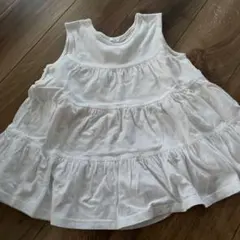 GU ホワイト フリル ノースリーブタンクトップ