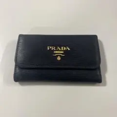 PRADA プラダ　ブラック レザー キーケース６連
