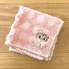 PAUL & JOE 猫刺繍ハンカチ ピンク
