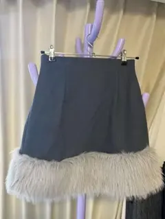 LILY BROWN グレー ファー付きミニスカート