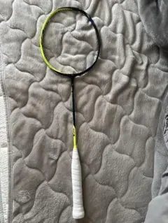 バドミントンラケット アストロクス77