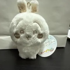 ちいかわ　うさぎ　マスコット　ぬいぱれっと　ミルクいろ