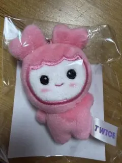 TWICE 10VE UNIVERSE マイクロキーリング モモ　ポップアップ