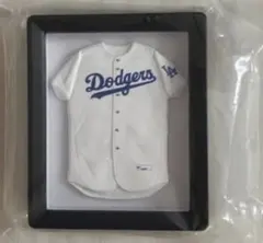 Item thumbnail for item f3eab091-ccfb-4a65-8f33-d4946161795c