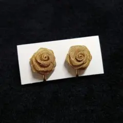 イヤリング　バラ