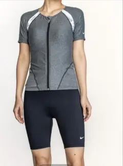 【美品】ナイキ（NIKE）レディース水着 L 水泳 ジップ付き半袖セパレーツ