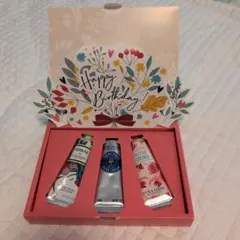 【risaさま】ロクシタン　ハンドクリームギフト Happy birthday