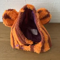 Item thumbnail for item 9267ebf5-514f-4f77-b8f6-74a33859a24d