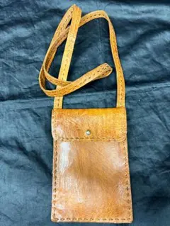 ブラウンレザーショルダーケース