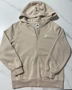 Item thumbnail for item d1d2c63d-69f0-45fa-b245-6838e51a9037