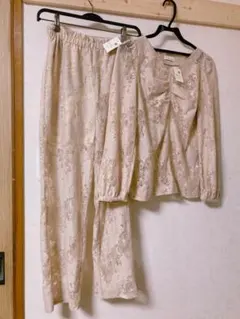 earth music&ecology   タグ付き　ブラウス& パンツ セット