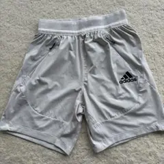 adidas H.DRY SHORTS ライトグレー 76cm