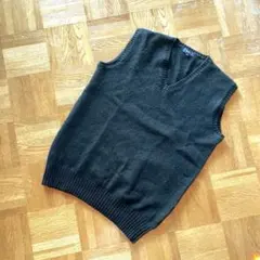 SHIPS ブラック Vネック ニットベスト