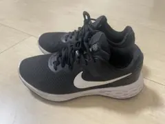 NIKE スニーカー ブラック レディース 23.5cmのサムネイル
