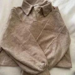 ブラッシュドリブビッグカラープルオーバー ベージュ GU