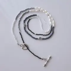 No.263 ロンドンネックレス　ビーズ　ハンドメイド　モノトーン　マンテル