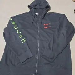 Nike SWOOSH ロゴ フードパーカー