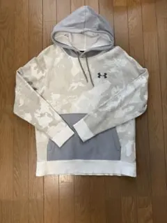 UNDER ARMOUR カモフラ柄 パーカー MDサイズ