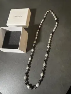 一度のみ使用　美品　CALVIN KLEIN パール ネックレス