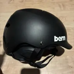 bern ヘルメット マットブラック　Lのサムネイル