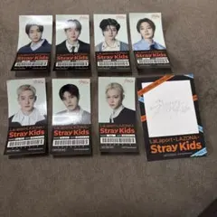 Stray Kids LaLaport限定ステッカー