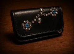 SALE開催中！栃木サドルレザー ストーンスタッズユーティリティ