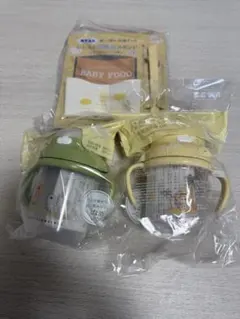 ポケットユニバーサル ベビーマグ 2個、レトルト離乳食スタンド(スプーン付き)