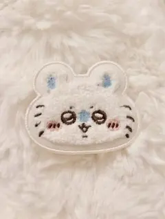 ちいかわモモンガホワイト動物キャラクター刺繍バッジ