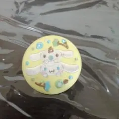 サンリオ キャラクター ピンバッジ