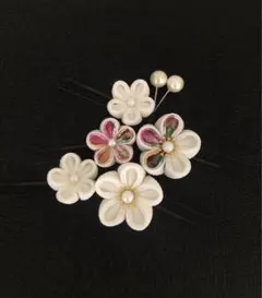 つまみ細工髪飾り　摘み細工髪飾り　袴髪飾り