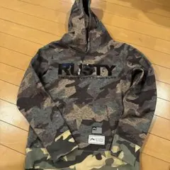 RUSTY 迷彩柄 フード付きパーカー 裏起毛