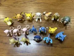 ポケモン フィギュア 18体セット　モンコレ