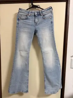 H&M ブーツカットデニム サイズ8 ライトブルー