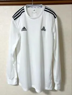 【美品未使用】adidas サッカーウェア 長袖 ホワイト Oサイズのサムネイル