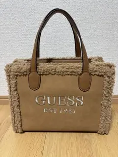 guess ゲス　バック