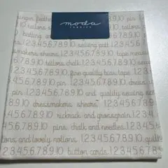 Moda Fabrics 100%コットン生地 数字プリント
