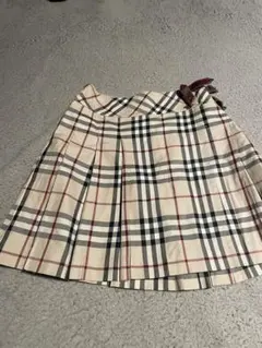 バーバリー プリーツミニスカート 日本製 BURBERRY BLUE LABEL（ミニスカート）のフリマアイテム一覧