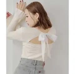 新品　Chico バック開きリボンリブニット　F アイボリー