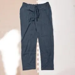 カジュアルパンツ　グレー　ウエストゴム紐付き