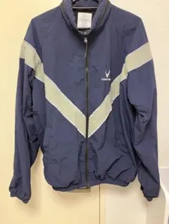 トレーニングジャケット