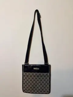 GUCCI ショルダーバッグ GGパターン ベージュ
