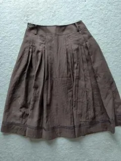 自由区スカート ブラウン