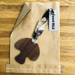 【限定品】希少★ミナペルホネン ウッドチャーム Found MUJI青山店限定のサムネイル