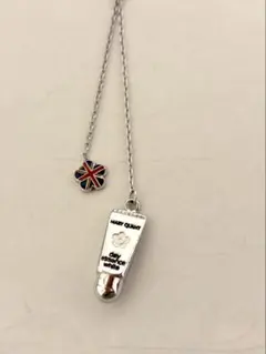 MARY QUANT ストラップ