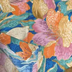 綿プリント生地　花柄 110✖65cm ハギレ