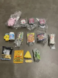 カプセルトイ ガチャガチャ お菓子 食品