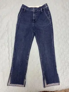 ジンズ　クロップドジーンズ