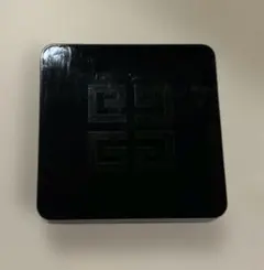 ジバンシイ ソワン ノワール UV コンパクト 12g - メルカリ